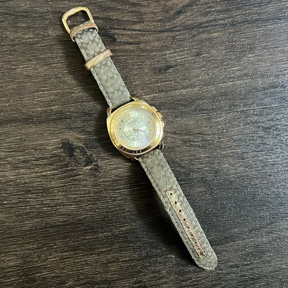 Coach Watch Stainless Steel - Picture 2 of 3